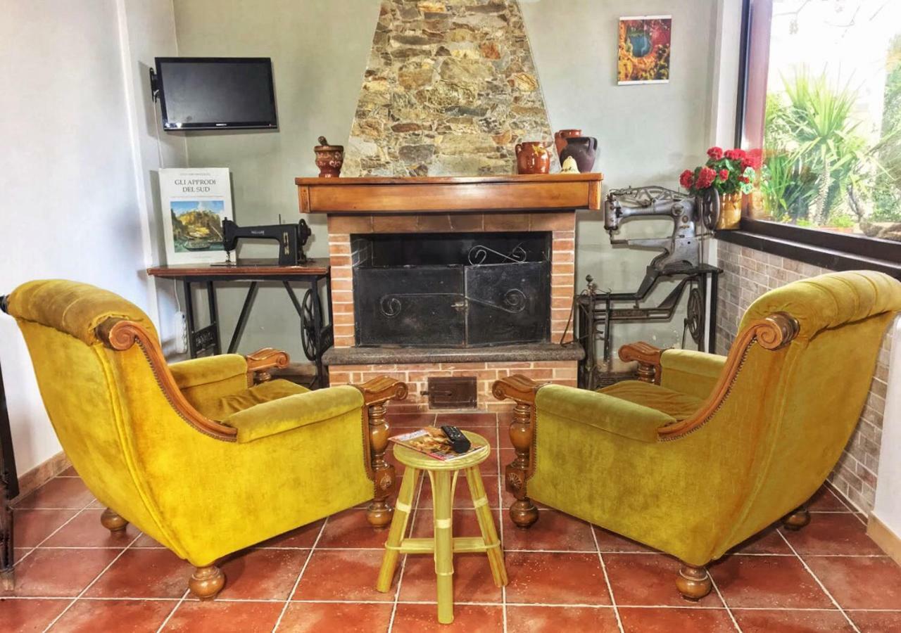 Casa te la Bradamante Bed & Breakfast Magliano Bagian luar foto