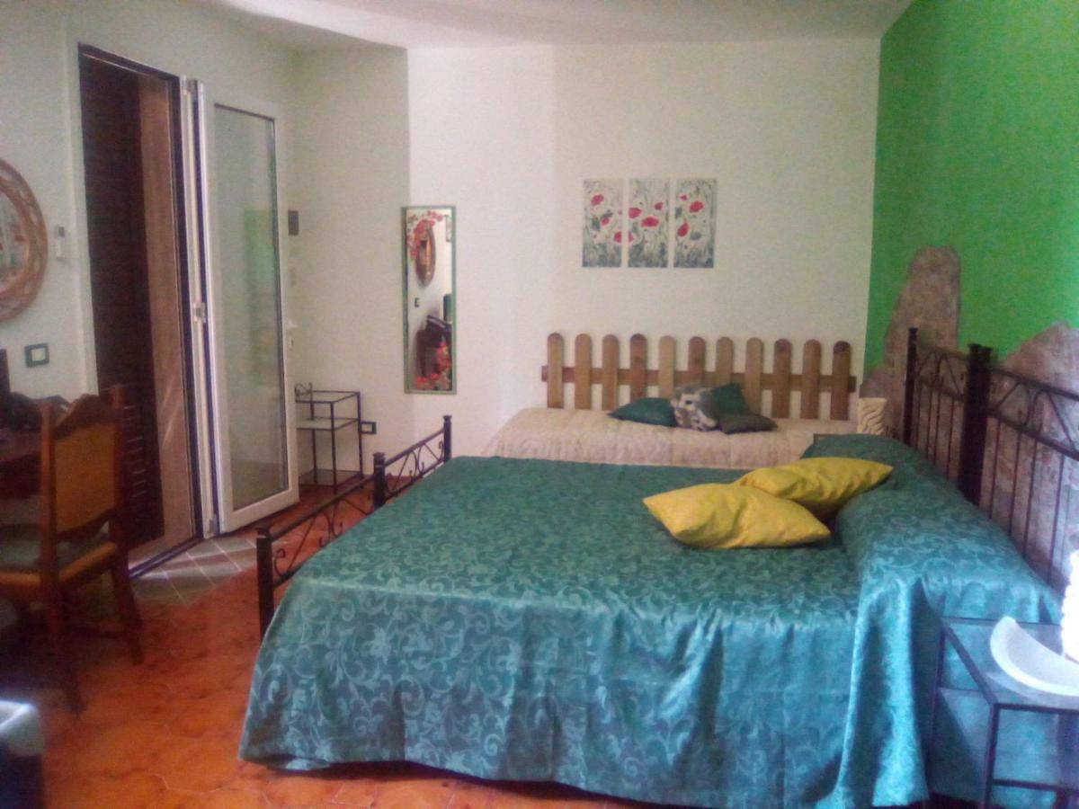 Casa te la Bradamante Bed & Breakfast Magliano Bagian luar foto